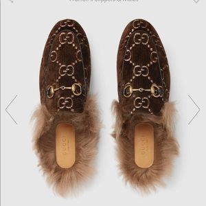 Meet your Posher, Pam